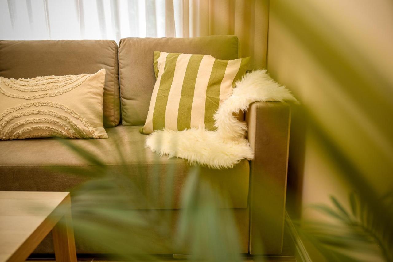 Green Leafy Brasov - Ideal 2 Bedroom Apartment Exterior foto